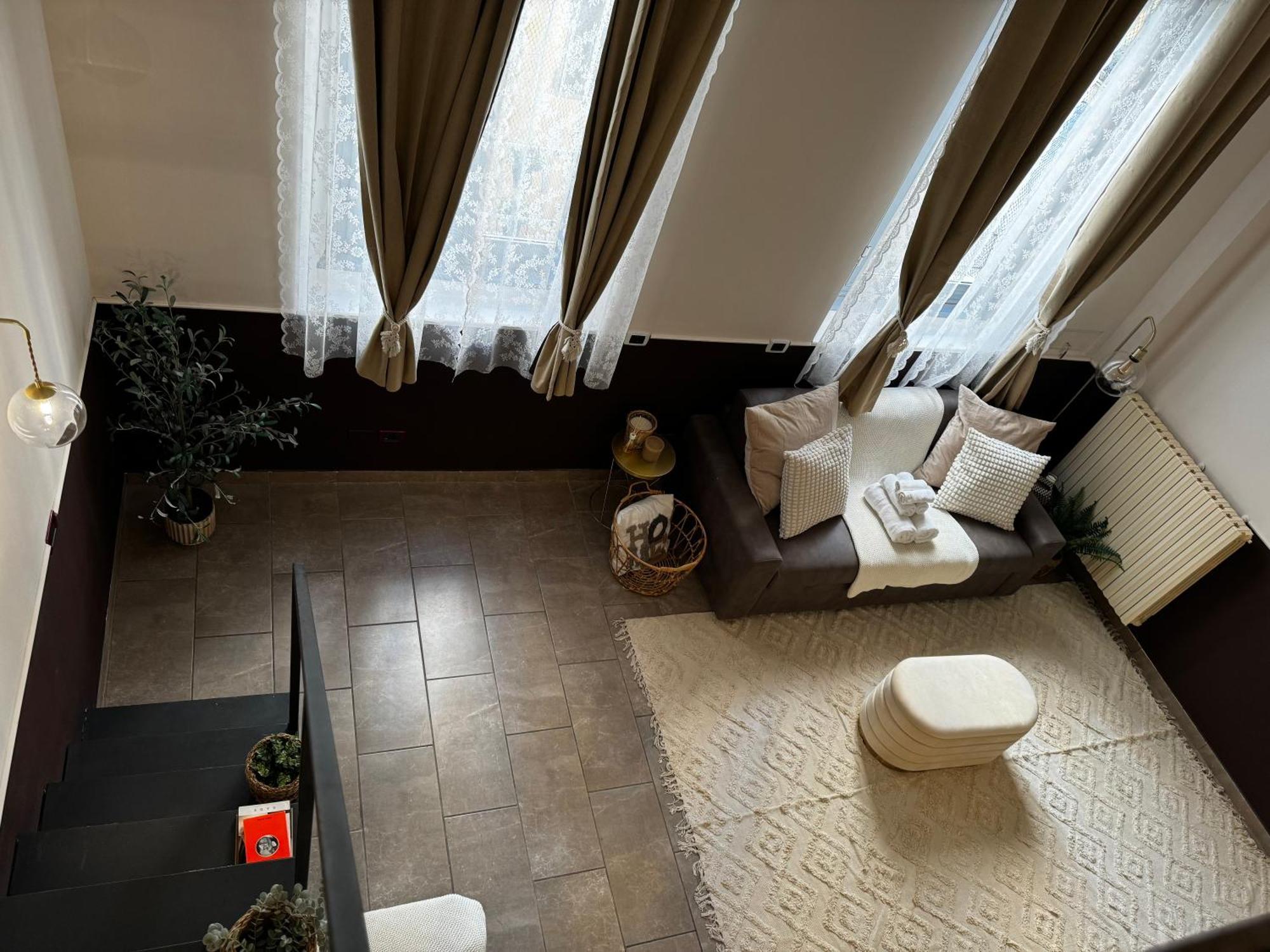 Regina Milano In Verona - Sky Tv, Wifi E Breakfast Box Apartment Екстериор снимка