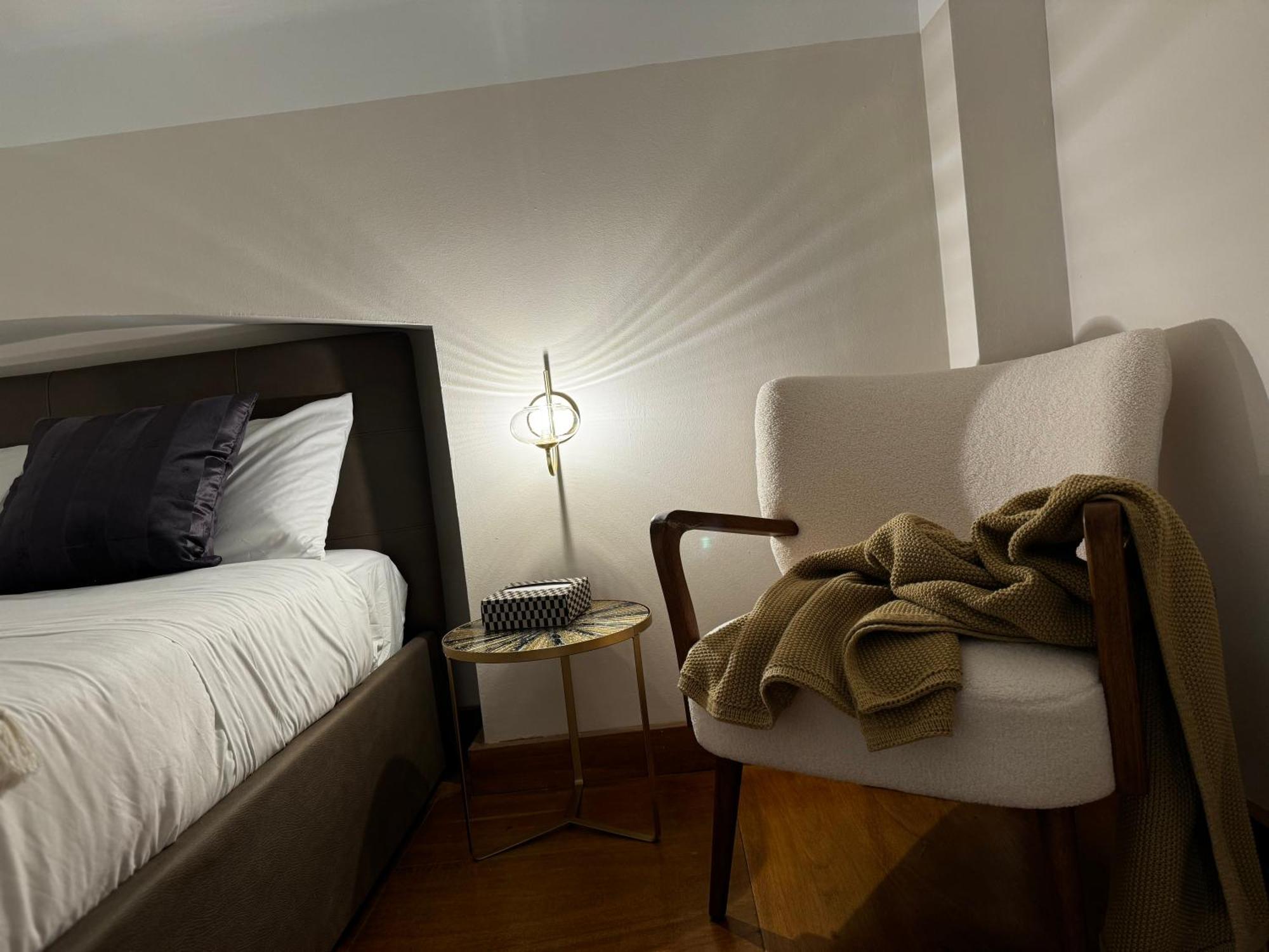 Regina Milano In Verona - Sky Tv, Wifi E Breakfast Box Apartment Екстериор снимка