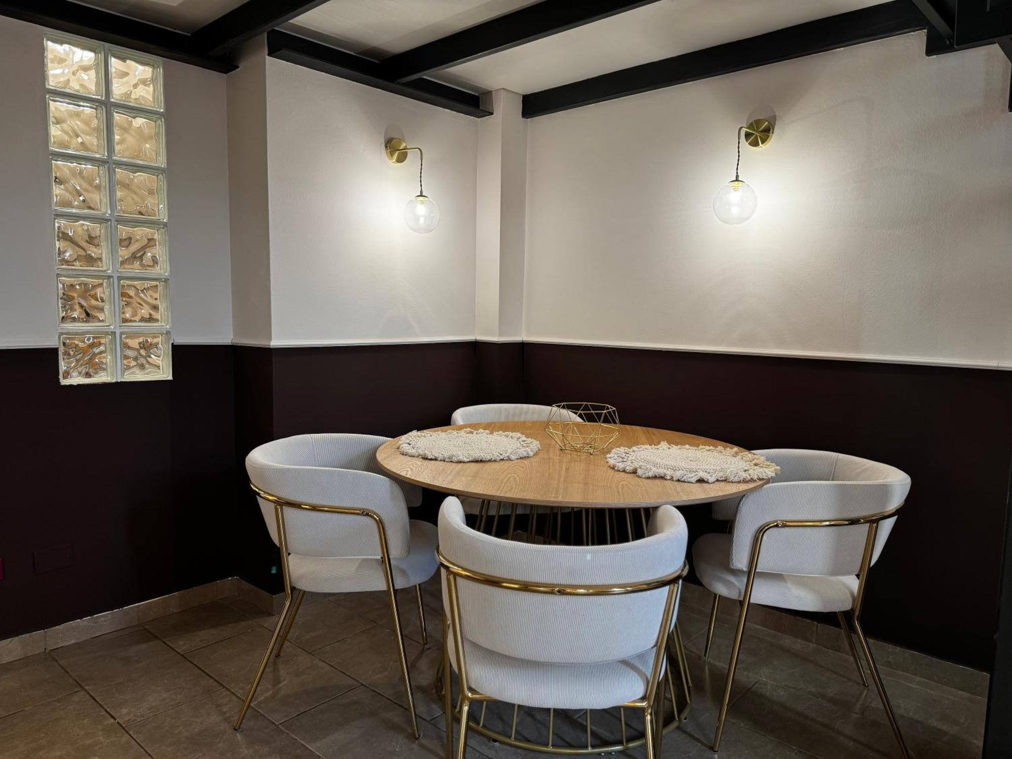 Regina Milano In Verona - Sky Tv, Wifi E Breakfast Box Apartment Екстериор снимка